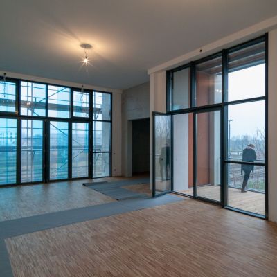 Heizhaus-Studios_1.OG-1-1  Blick Richtung Süd und West